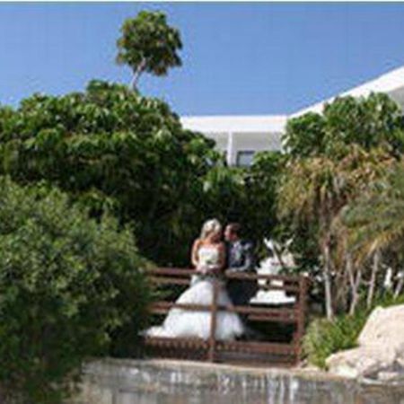 Avanti Hotel Paphos Esterno foto