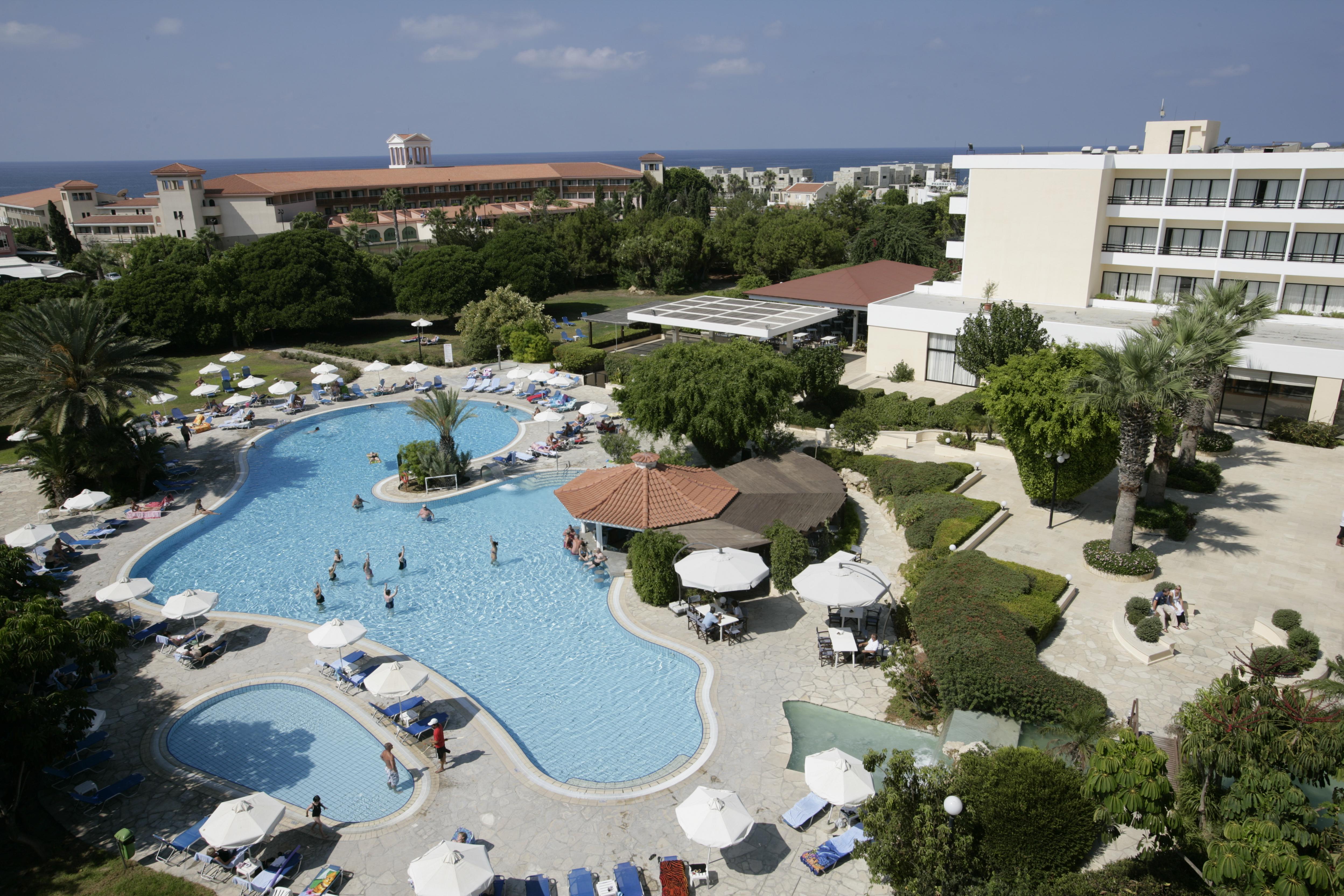 Avanti Hotel Paphos Esterno foto
